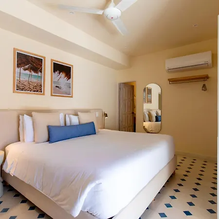 B Haus 4* Cartagena