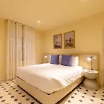 B Haus Hotel